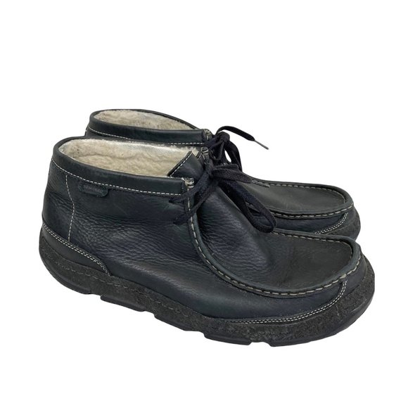 Clarks | Shoes | Clarks Wallabee Black 